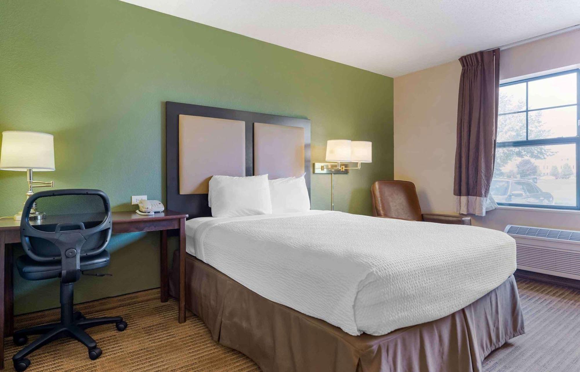 Extended Stay America Select Suites - Chicago - Hanover Park Extérieur photo