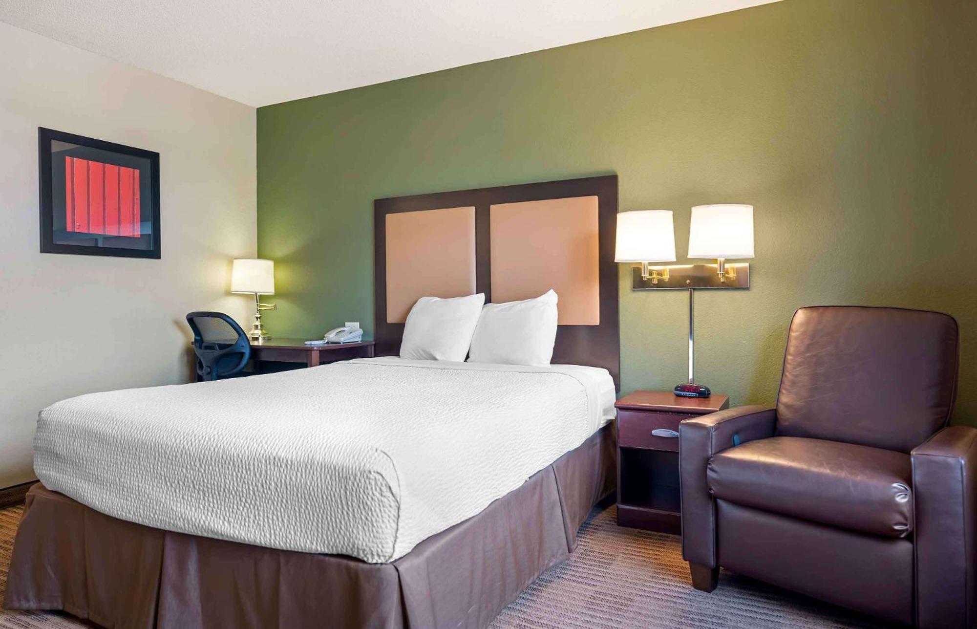 Extended Stay America Select Suites - Chicago - Hanover Park Extérieur photo